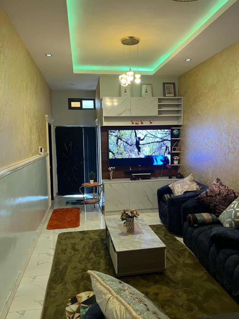 Fowaa Lux Tema Exterior foto